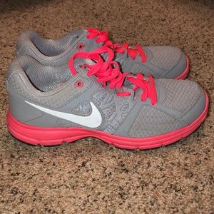 Nike tennis shoes